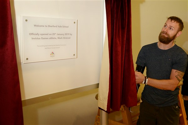 New community&#39;s first primary school officially opened by Invictus Games athlete, Mark Ormrod